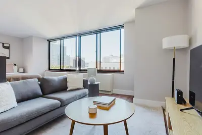 Remarkable Ues Studio w/ Doorman, Courtyard, W/D & Rooftop, by Blueground