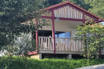 Image de Très grand Chalet prestige 3 étoiles le seul du parc, piscine proche océan