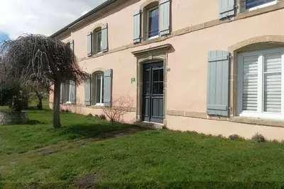 Image de Gîte familial 6 pers, vallée Vosges, proche Vittel, parking, jardin