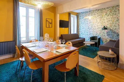 Image de Retraite élégante à Nancy avec 3 chambres spacieuses