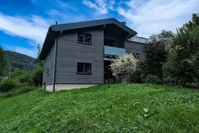 Image de Villa spacieuse avec spa et billard, WiFi, parking privé