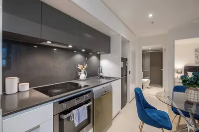 Image de This apartment is a 2 bedroom(s), 1 bathrooms, located in Carlton, Vic.
