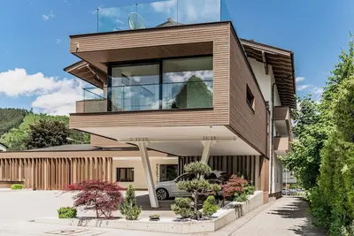 Image de 4-star premium apartment house \"die Bergerin\" in a prime location right in the center