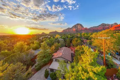 Image de Sedona Home Retreat w/ Casita, Hot Tub & New!
