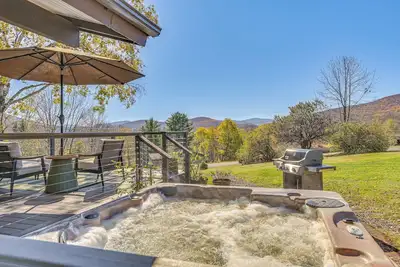 Image de Cozy Mtn-View Chalet < 2 Mi to Windham Slopes