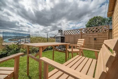 Image de Maisons de vacances confortables près de la mer.