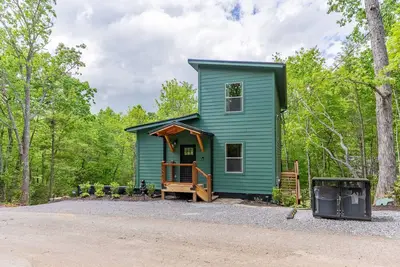 Image de Brand New 2 bed/2 bath, Arcade Games, Hot Tub
