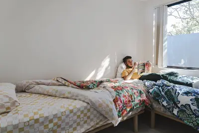 Image de Bedroom 3: Free Wifi, 2 Single Beds, Ceiling Fan