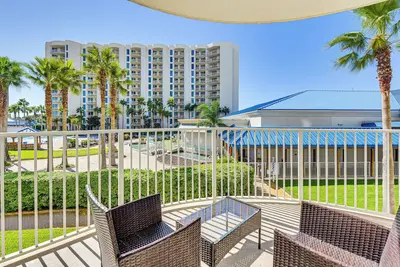 Image de Walk to Beaches: Resort Condo in Destin!