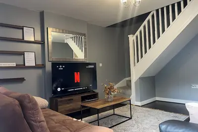 Image de Entire Home With Private Parking
