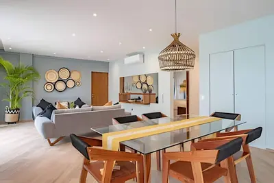 Image de Beautiful equipped apt. 2 Br w/jacuzzi 203 North