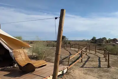 Image de Glamping with private kitchen and bathroom in your tent