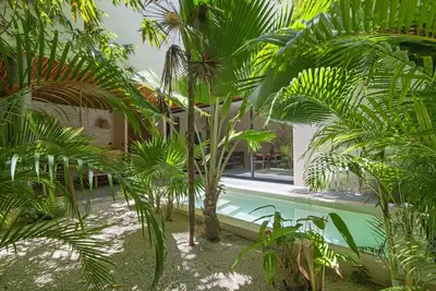 Image de Stunning 2-Bedroom Villa with 2 Private Pools & Nature-Inspired Amenities