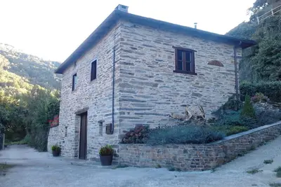 Image de Maison de campagne \"O Paxar\" avec vue sur les montagnes, terrasse privée et Wi-Fi