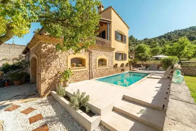 Image de Maison de vacances 'Son Apiana' avec vue sur la montagne, Wi-Fi et climatisation
