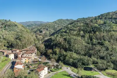 Image de Maison de vacances 'La Casa Di Bea' avec vue sur la montagne, terrasse privée et jardin privé