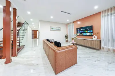 Image de Spacious & Luxury 4Bed Room Retreat Near Station