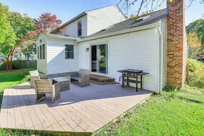 Image de 6 Mi to Dtwn: Family-Friendly Home in Annapolis!