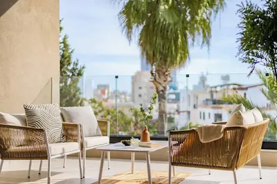 Image de Sanders Breeze - Bel appartement de deux chambres avec balcon