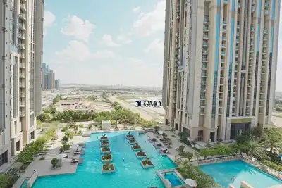 Image de MyDuomo: 2 Bedroom with Lake & Pool View in Business Bay