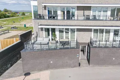 Image de Appartement à Sint-Annaland près de Plage