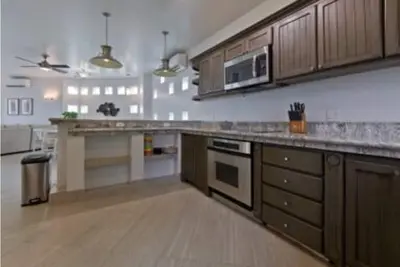 Image de Casa Famlee - A Duplex House (sleeps 8) with Pool & Hot Tub in Cabo San Lucas!
