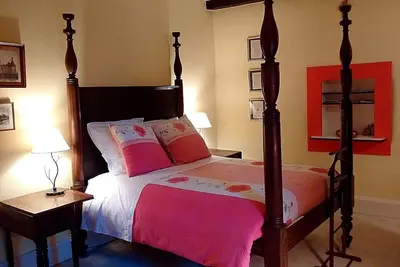 Image de Suite familiale au Prieuré avec accès parc et grandes chambres