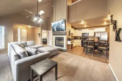 Adobe Abode Duplex A - 4br/3ba - South Lubbock