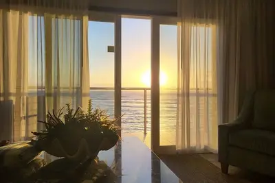 Image de Luxueux appartement devant la mer de 160 m² 3 grandes chambres pour 8 personnes