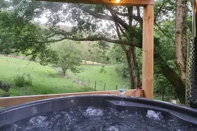 Image de Cottage with Hot tub Stunning Mountain Views & 25 minutes to Snowdon Watkin path