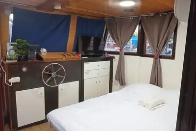 Image de GrandSeaSuite + Adjacent Kadlık Car