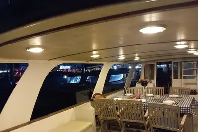 Image de RoyalSeaSuite Included with Sailing