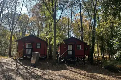 Image de Charming Creek Cabin Stay