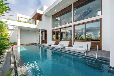 Image de Spacious 5 Bedroom Lux Villa in Central Canggu