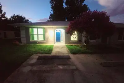 Image de Charming 4-bedroom house with WiFi, Ac in fantastic Sebring