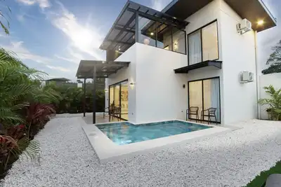 Image de Brand-New Private Villa with Pool, Panoramic Views, and Modern Comforts