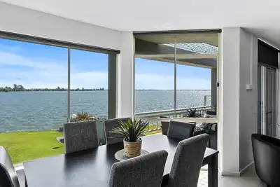 Image de Yarrawonga Lakeside Apartment 50