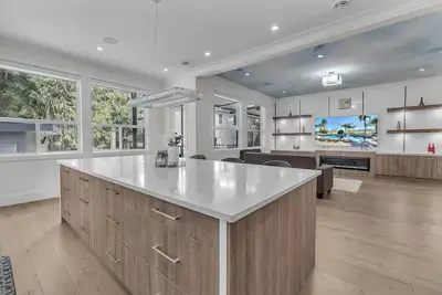 Image de Luxury Spacious House