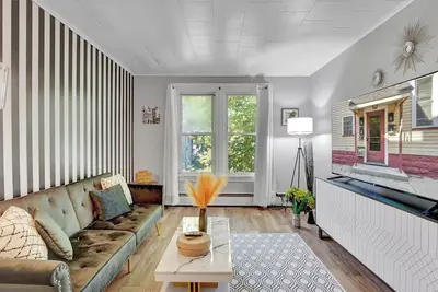 Image de Chic and Comfy apartment centralized in Rochester