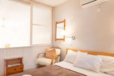 Image de Appartement 'Two-Bedroom No 1' avec vue sur mer, Wi-Fi et climatisation