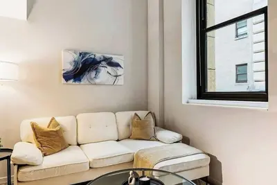 Cbd Otr Gym, Pool, Free Parking, Steps to Stadiums