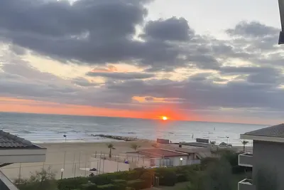 Image de Appartement 'Nido D'alba' avec vue sur la mer, terrasse privée et jardin partagé