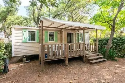 Image de Mobil-home | Comfort Xl | 3 Ch. | 6 pers. | Terrasse surélevée | A/C
