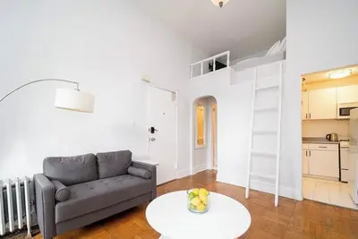 Image de Spacious furnished Fort Greene / Clinton Hill studio apartment