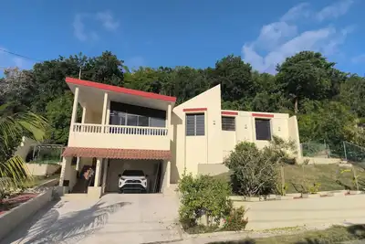 Image de Sky House. 4-bedroom house, 5 beds w awesome ocean view, A/C around, fast WiFi