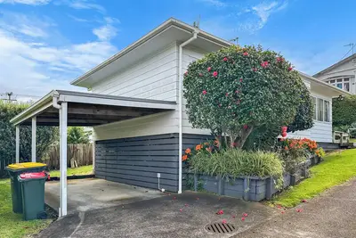 Image de Onehunga Oasis l 2bed Private Home l Cornwall Park