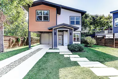 Image de Stylish 3 Bdr for 8! Close to Downtown!