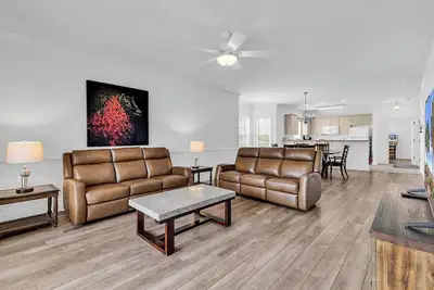 Image de Villa de 3 chambres et 2 salle de bain à Myrtle Beach, nous parlons français