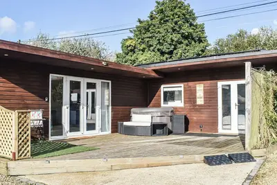 Image de 2 bedroom accommodation in Woodlands
