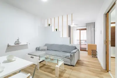 Image de Appartement 'Apartaestudio Centrico En Alicante' avec balcon et Wi-Fi